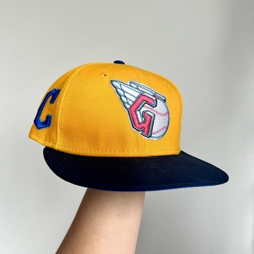 New Era Cleveland Guardians Team Logo Azure Undervisor 59fifty Hat Sz 7 1/4
